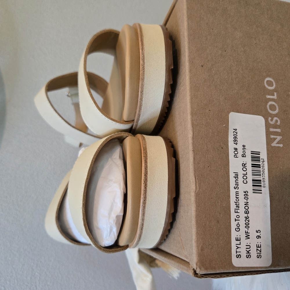 Nisolo Flat Form Sandals in Bone - Picture 5 of 11